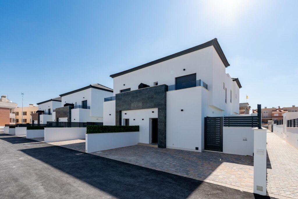 BUNGALOWY Z 3 SYPIALNIAMI W EKSKLUZYWNYM MIESZKANIU W GRAN ALACANT!
