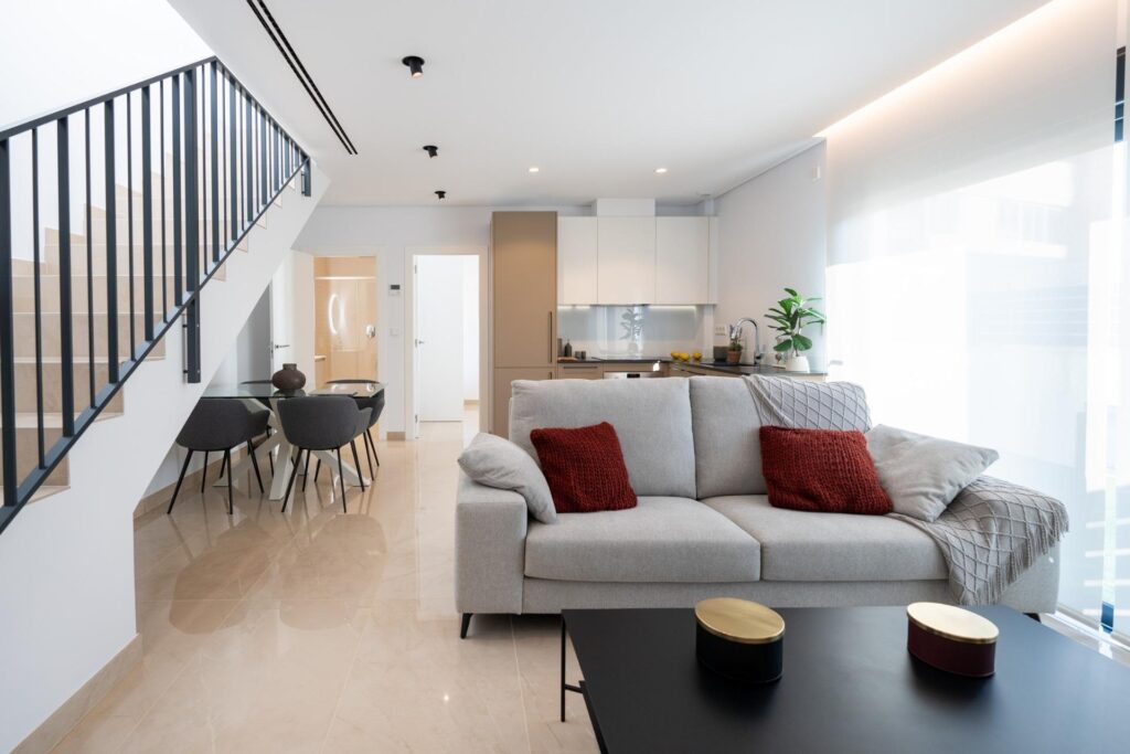 BUNGALOWY Z 3 SYPIALNIAMI W EKSKLUZYWNYM MIESZKANIU W GRAN ALACANT!