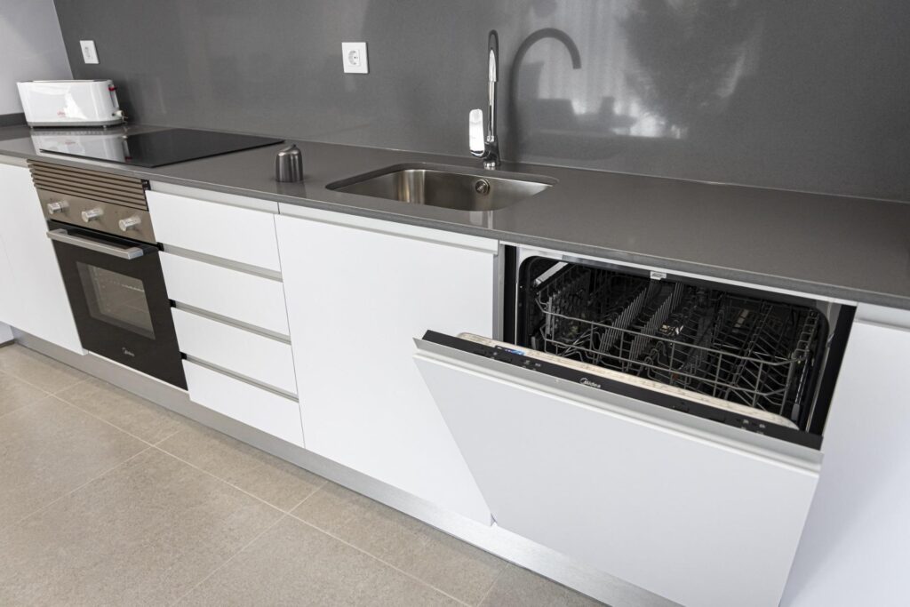 PIĘKNE APARTAMENTY Z WIDOKIEM NA MORZE W LA MANGA