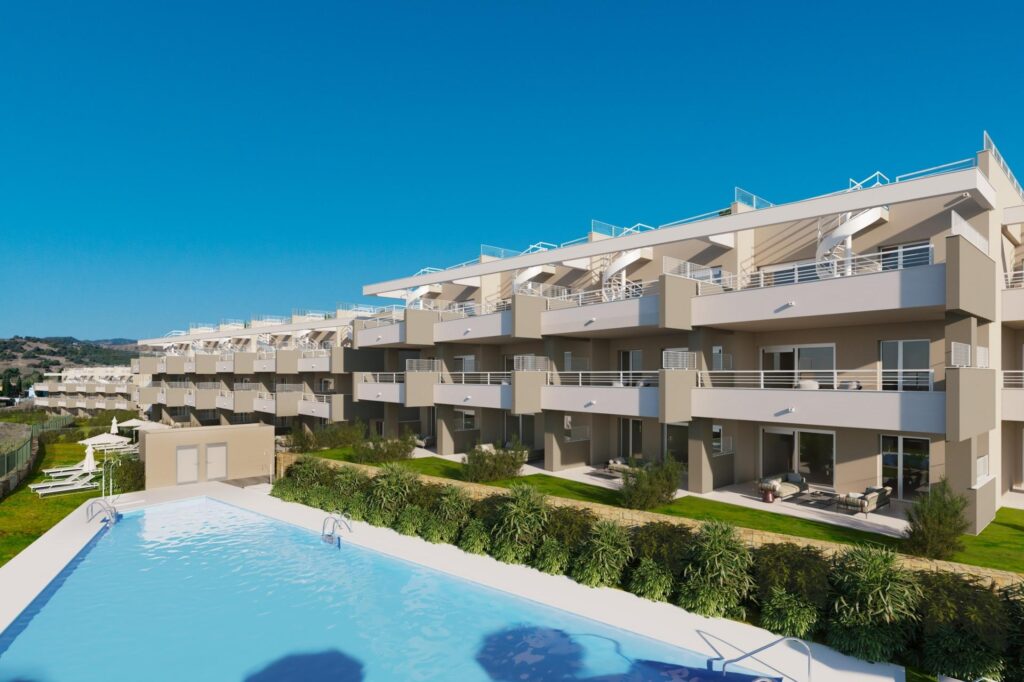 RYNEK PIERWOTNY KOMPLEKS MIESZKANIOWY W ESTEPONA GOLF