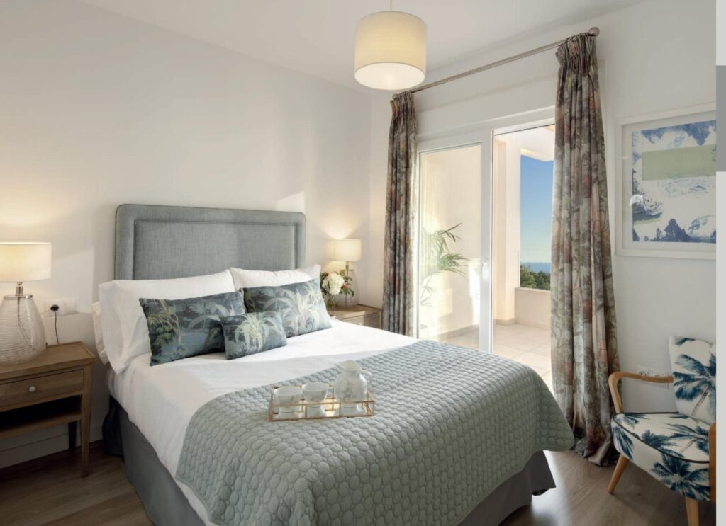 RYNEK PIERWOTNY APARTAMENTY W NUEVA ANDALUCIA
