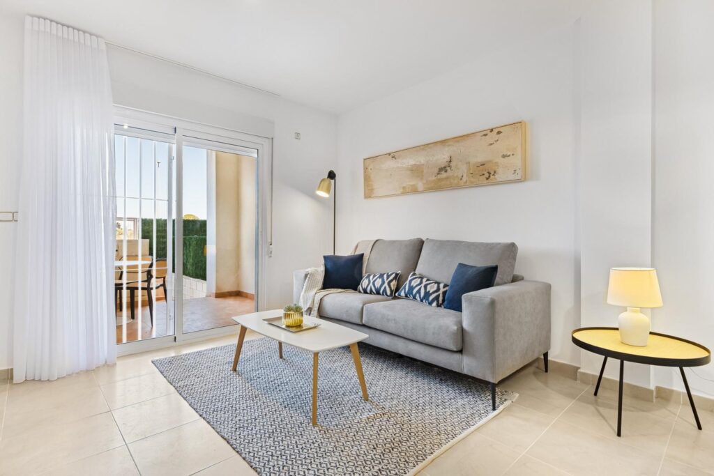 Odnowiony kompleks mieszkalny w Lomas de Cabo Roig – odnowione apartamenty