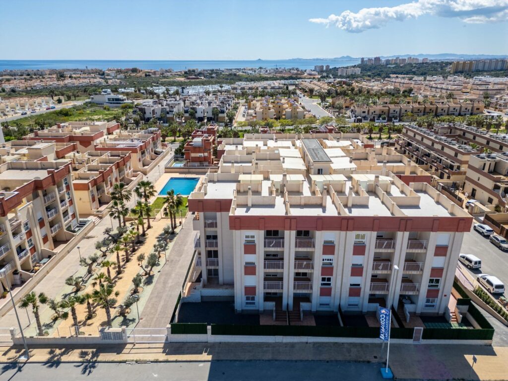 Odnowiony kompleks mieszkalny w Lomas de Cabo Roig – odnowione apartamenty