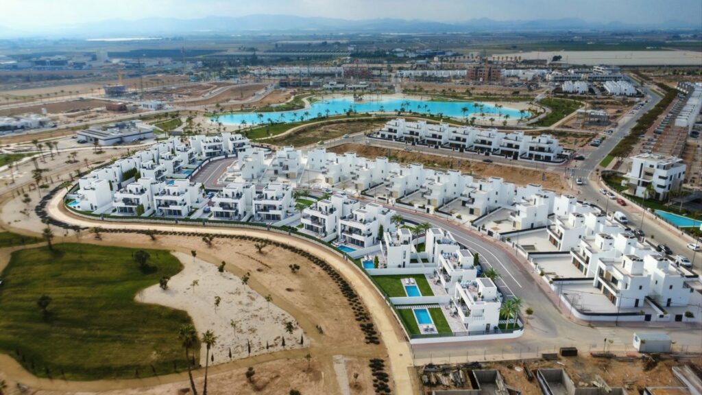 Nowe luksusowe wille w Santa Rosalía Lake and Life Resort