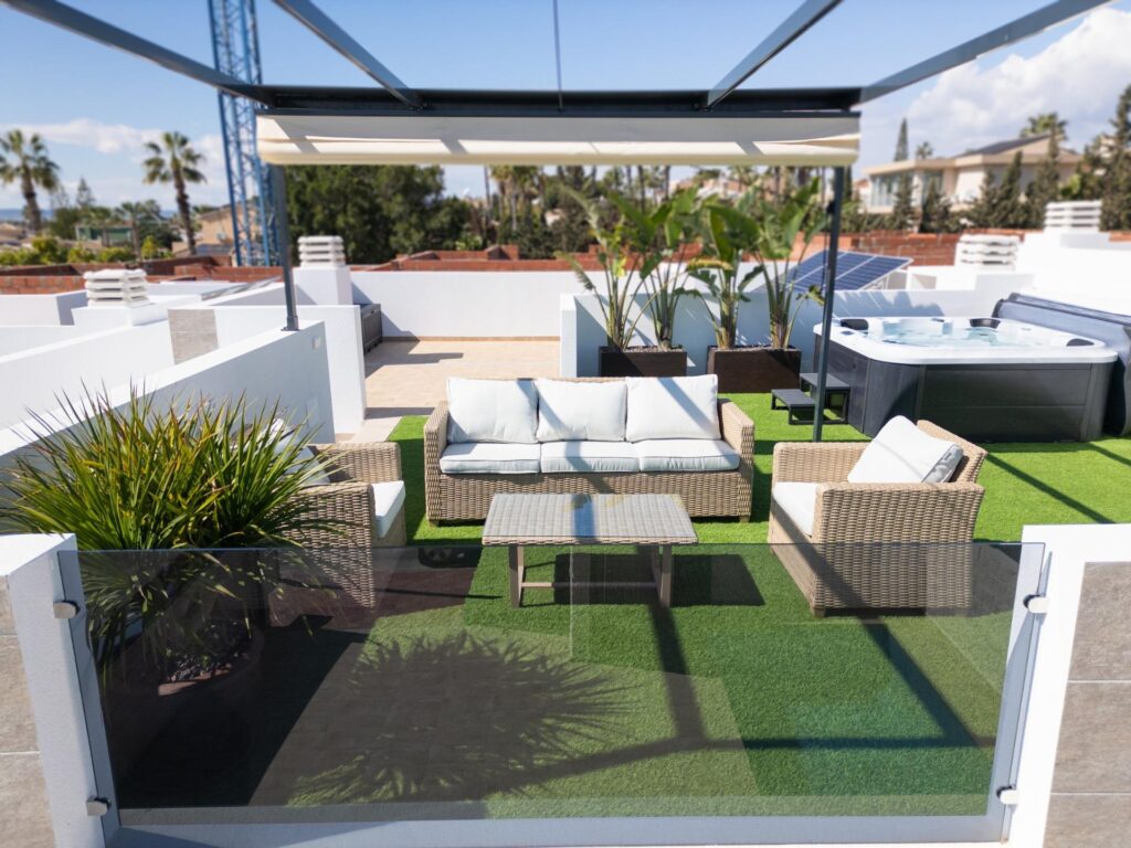 Nowe domy z prywatnym basenem w Oasis de la Marina, Costa Blanca