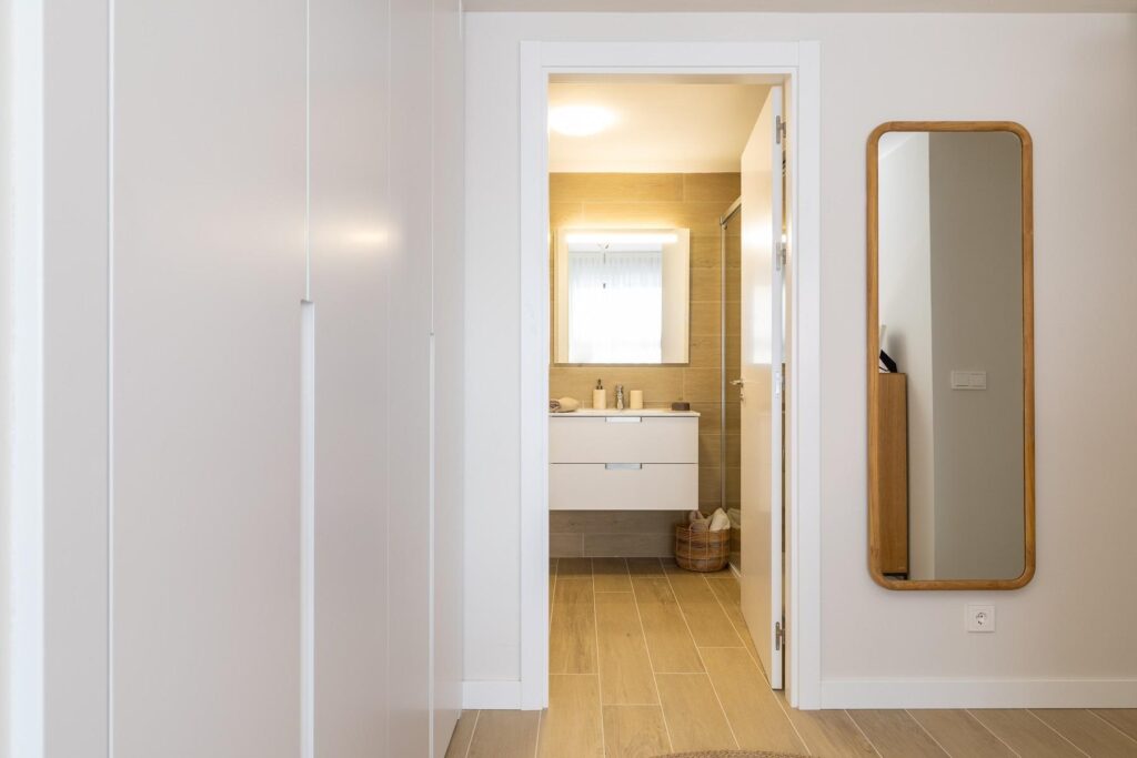 Nowoczesne domy w Calpe, zaledwie 450 m od plaży Playa del Cantal Roig