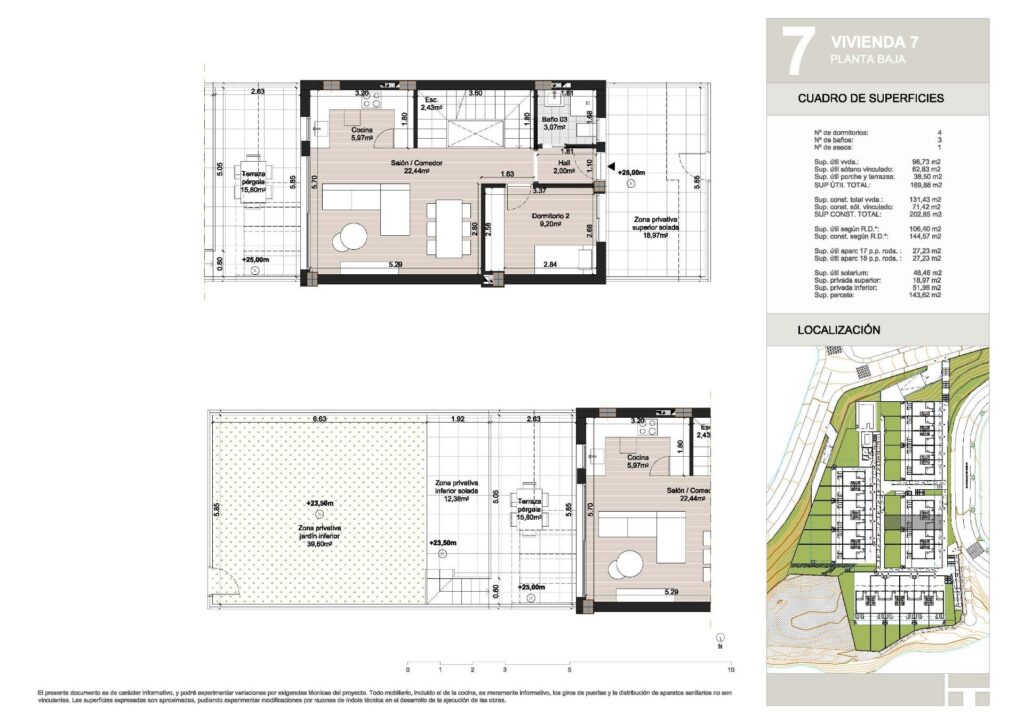 Nowe domy szeregowe z 4 sypialniami w Torre del Mar, zaledwie 800 m od plaży