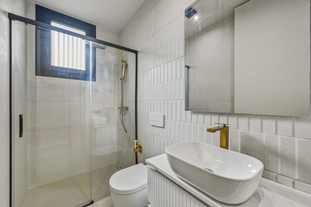 Gotowa do zamieszkania nowa willa z widokiem na morze w La Alberca Polop