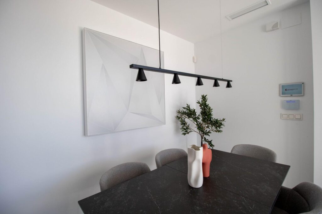 NOWO WYBUDOWANE WILLE W FINESTRAT