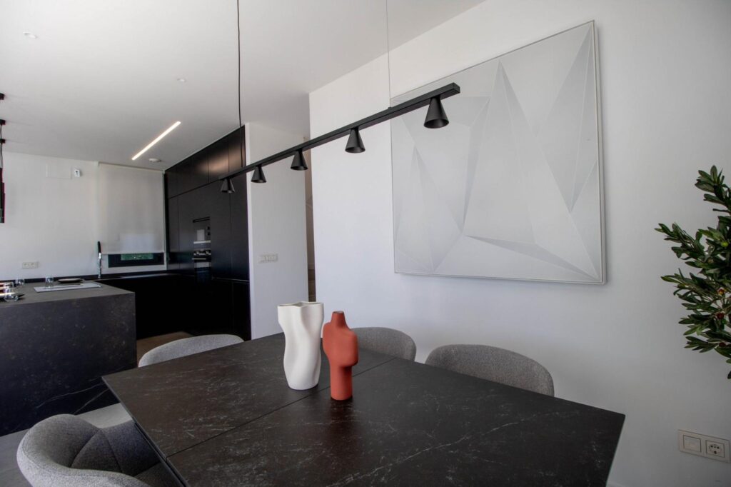 NOWO WYBUDOWANE WILLE W FINESTRAT