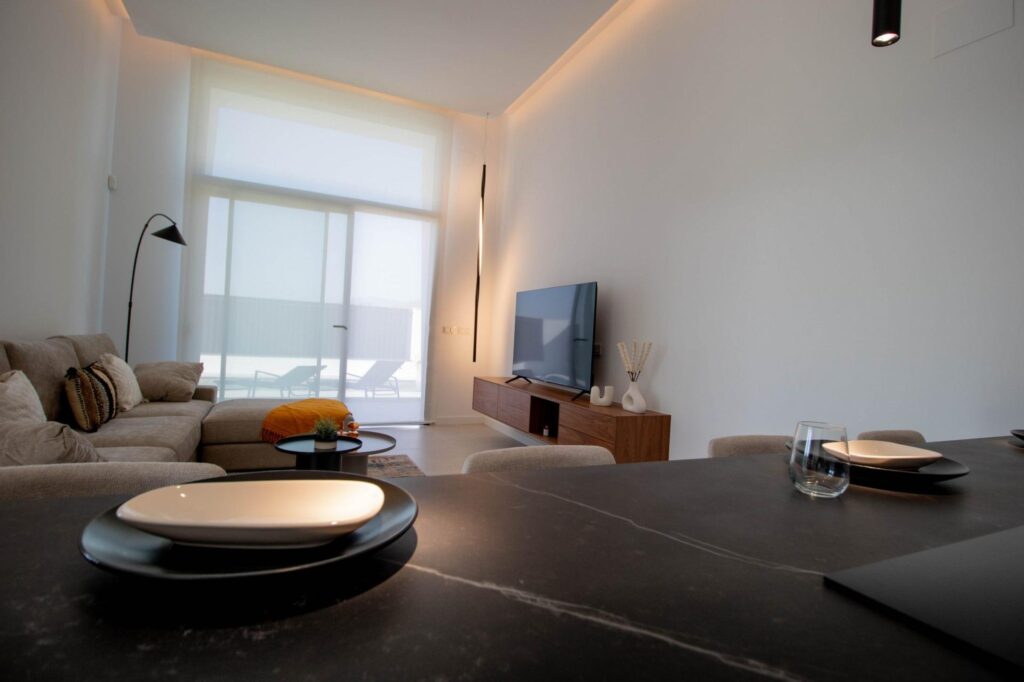 NOWO WYBUDOWANE WILLE W FINESTRAT