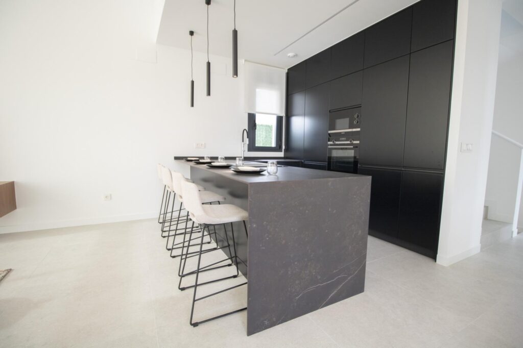 NOWO WYBUDOWANE WILLE W FINESTRAT