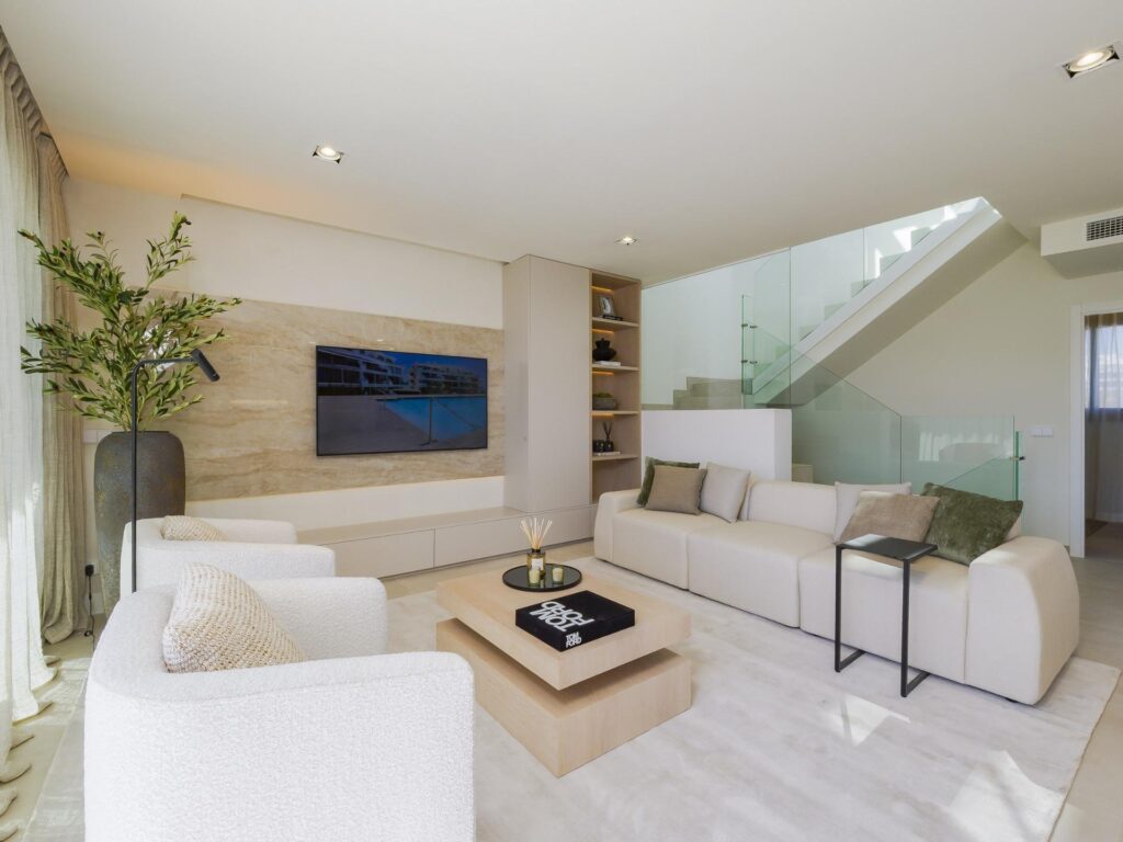 Luksusowe nowe kamienice z widokiem na morze w El Higuerón, Costa del Sol