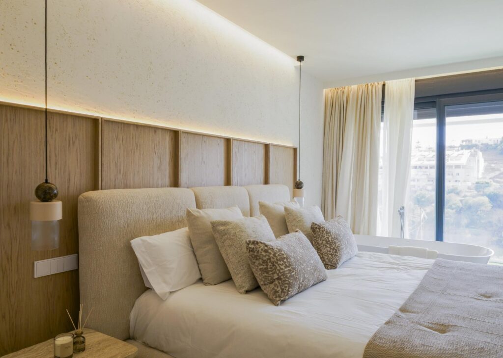 Luksusowe nowe kamienice z widokiem na morze w El Higuerón, Costa del Sol