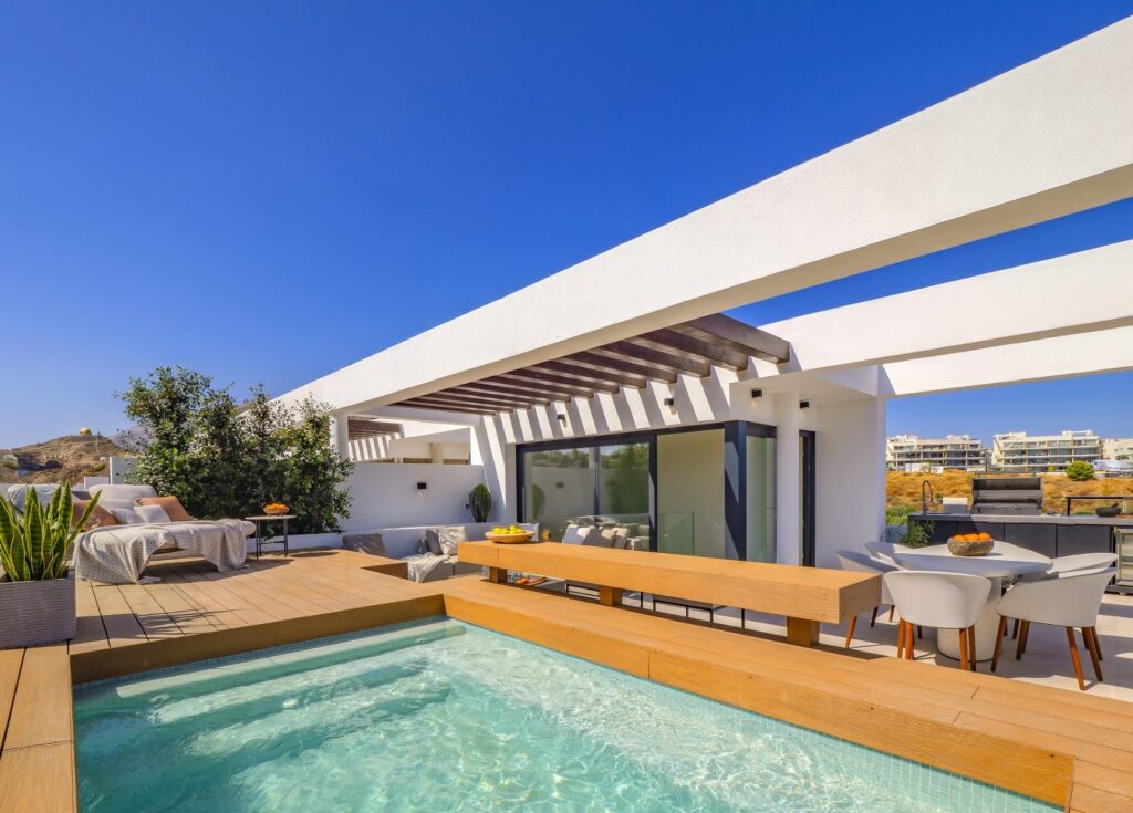 Luksusowe nowe kamienice z widokiem na morze w El Higuerón, Costa del Sol