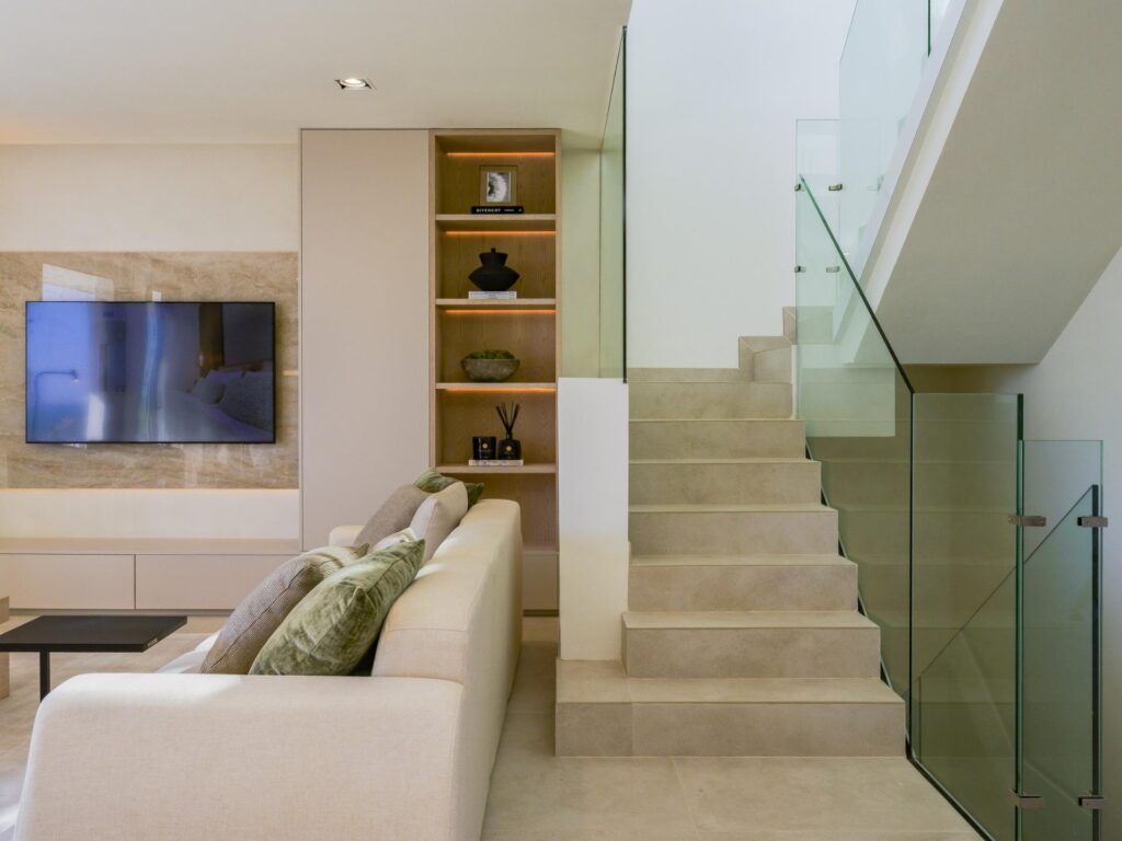 Luksusowe nowe kamienice z widokiem na morze w El Higuerón, Costa del Sol