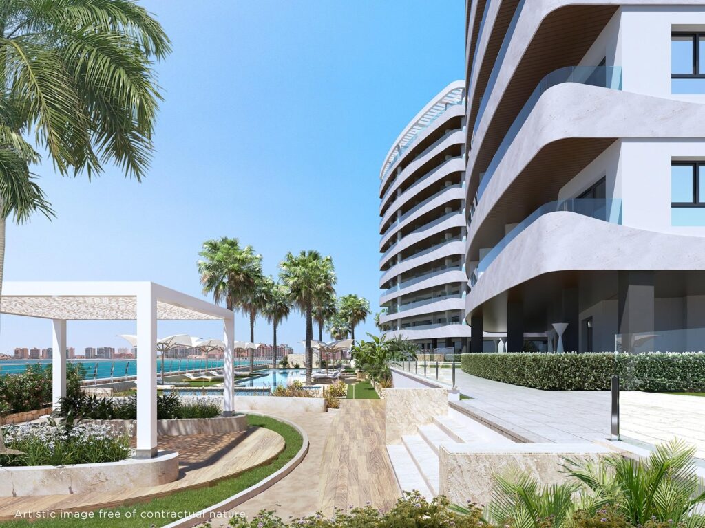 Odkryj luksusowe życie w La Manga del Mar Menor