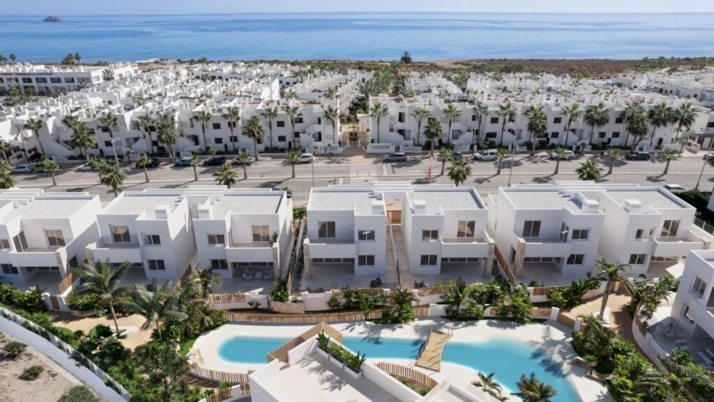 Nowe wille i bungalowy zaledwie 250 metrów od plaży w Mar de Pulpí