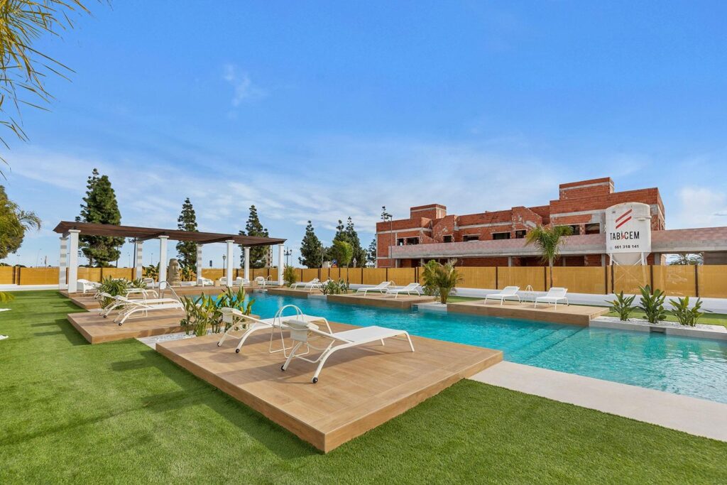 Nowy kompleks mieszkaniowy w pobliżu pola golfowego Serena i Mar Menor w Los Alcazares