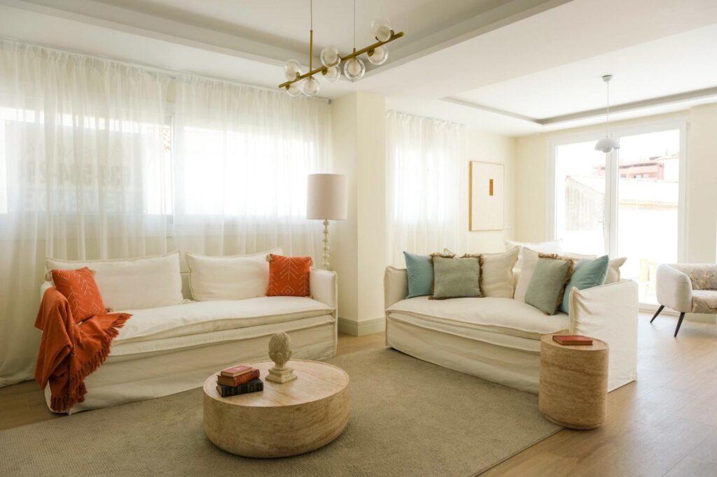 Ekskluzywne domy z widokiem na morze w La Malagueta (Malaga): życie w najlepszej nadmorskiej lokalizacji