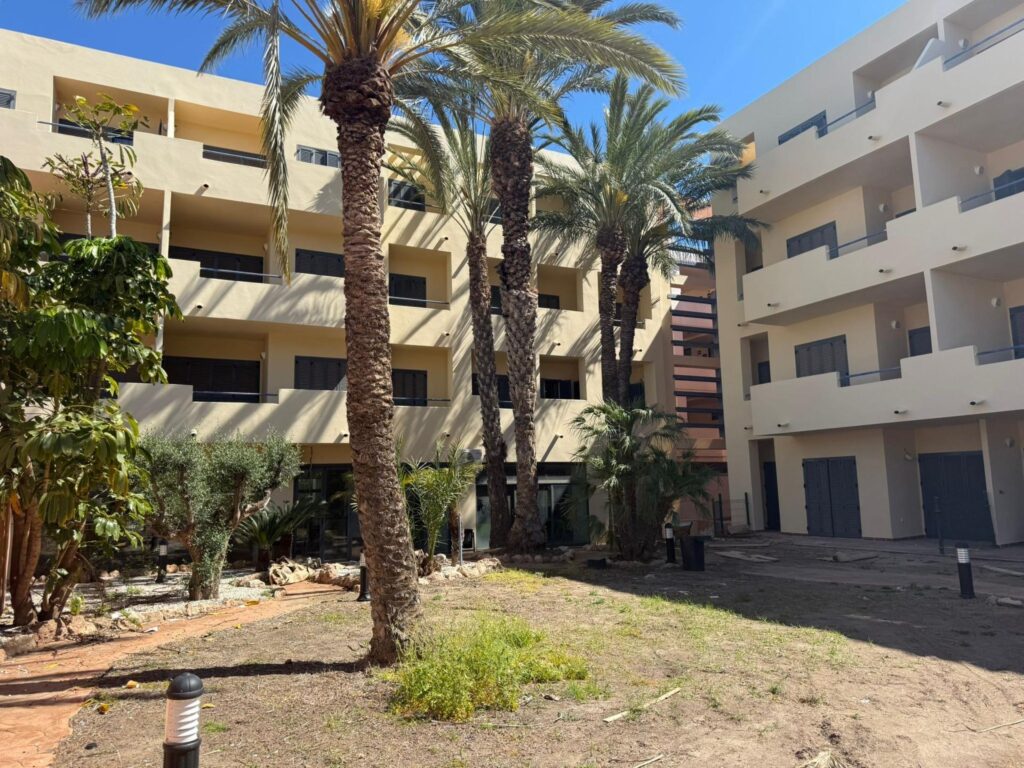 Apartamenty z licencją turystyczną na inwestycję w pobliżu plaży w Vera, Almeria