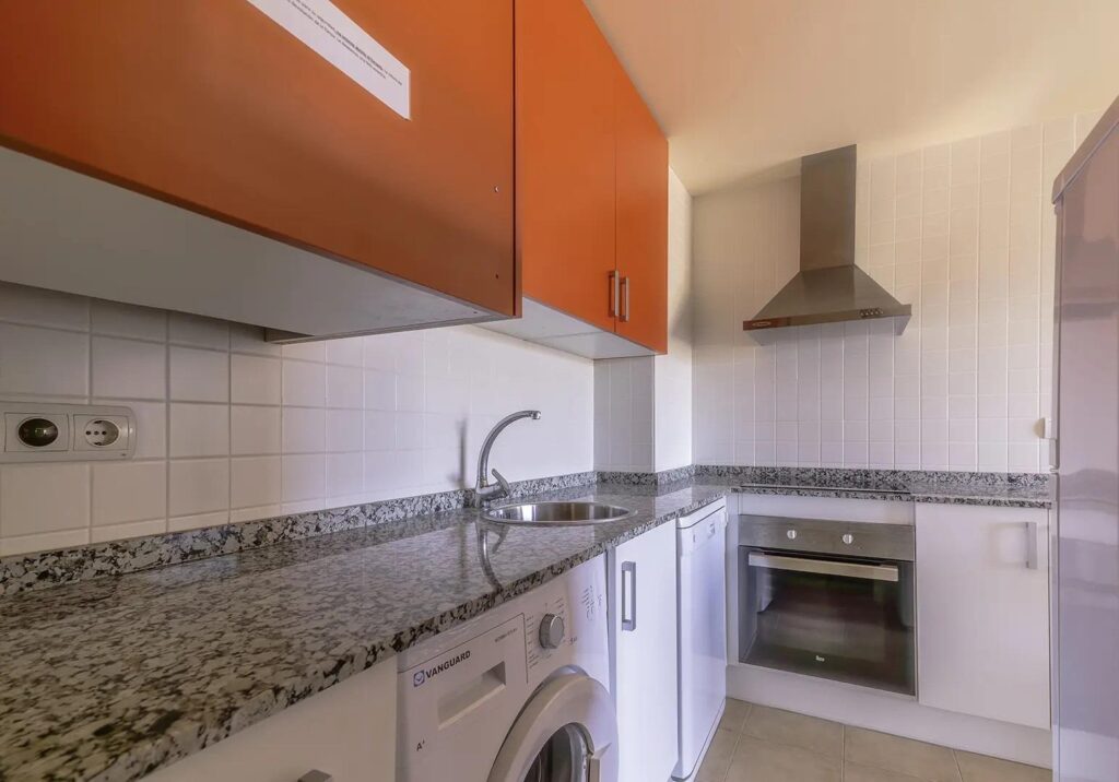 Apartamenty z licencją turystyczną na inwestycję w pobliżu plaży w Vera, Almeria