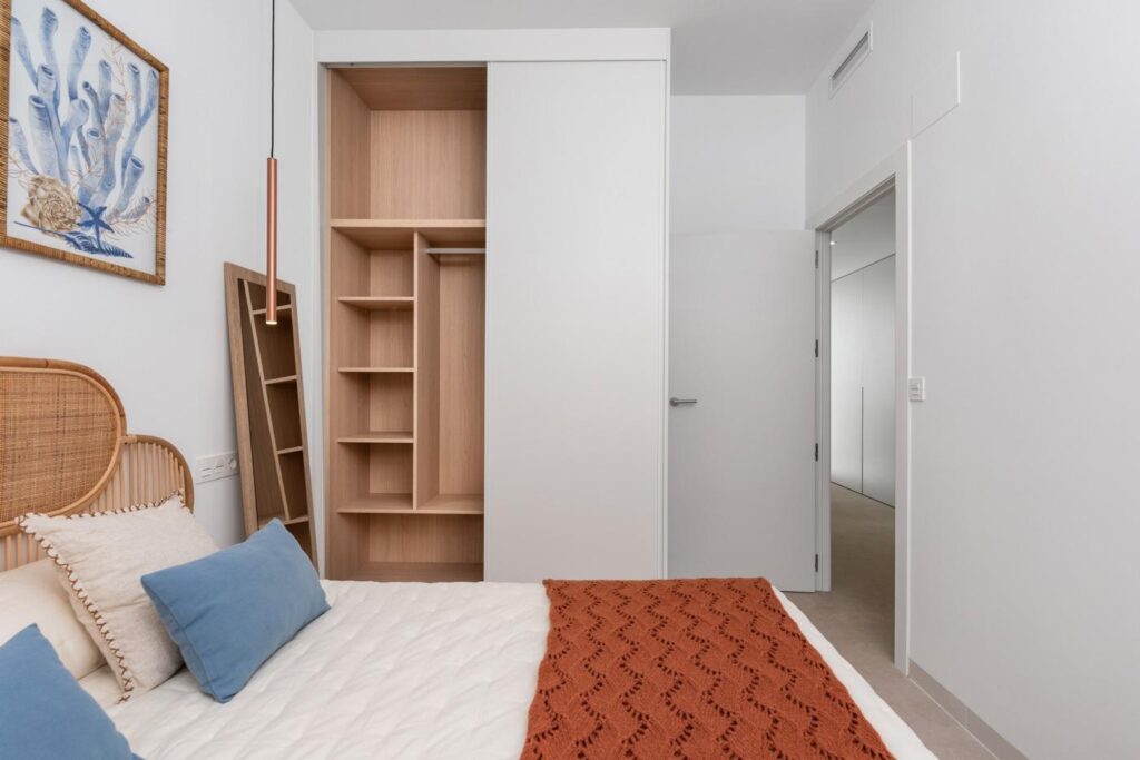 Nowe apartamenty i wille przy polu golfowym w Los Alcazares na Costa Calida