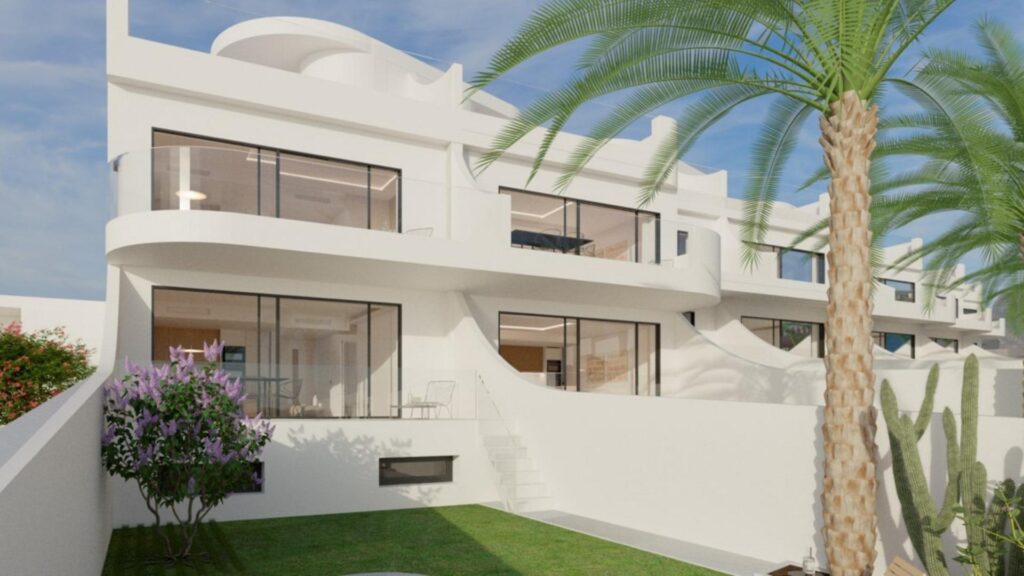 Nowo wybudowane bungalowy z widokiem na morze w La Mata, Torrevieja