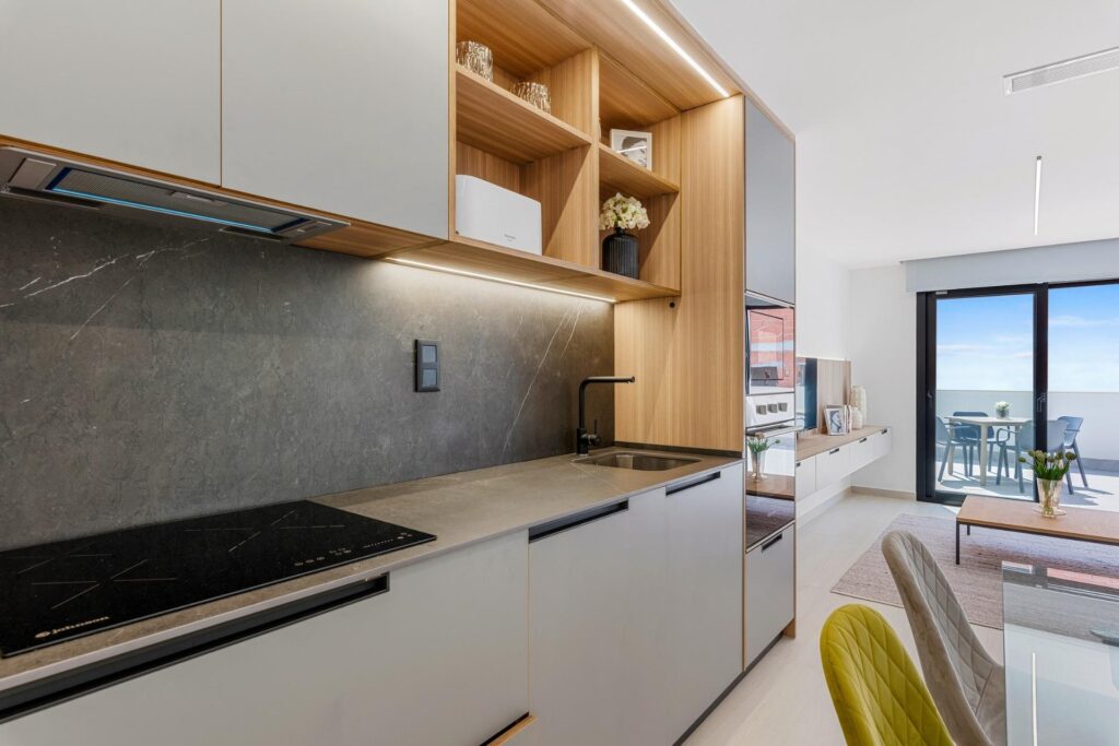 Nowe apartamenty z licencją turystyczną i widokiem na lagunę w El Raso Guardamar del Segura