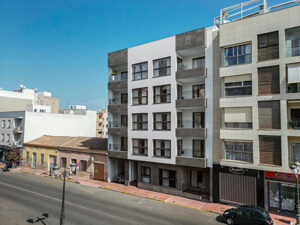 Nowe apartamenty w centrum Guardamar del Segura, Costa Blanca