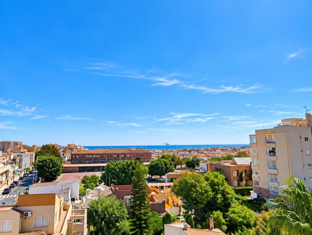 Nowe apartamenty z basenem wspólnym w Nueva Torrevieja