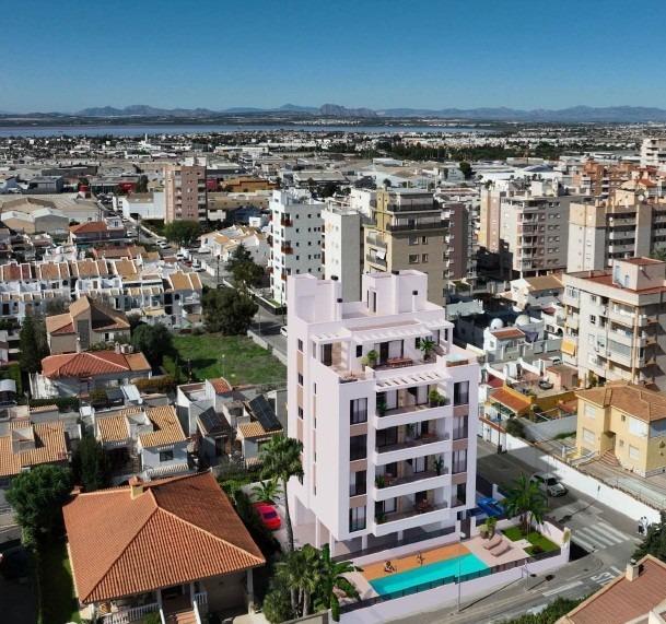 Nowe apartamenty z basenem wspólnym w Nueva Torrevieja