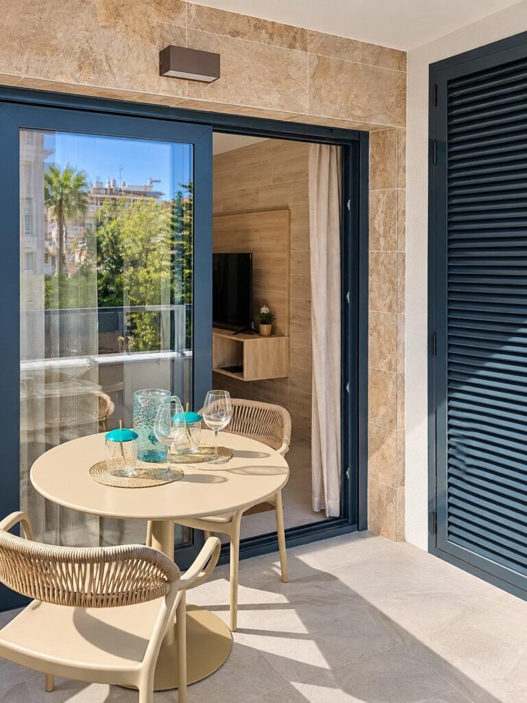 Nowe apartamenty z basenem wspólnym w Nueva Torrevieja