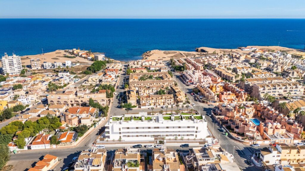 Nowe apartamenty z licencją turystyczną, 300 m od plaży w Torrevieja