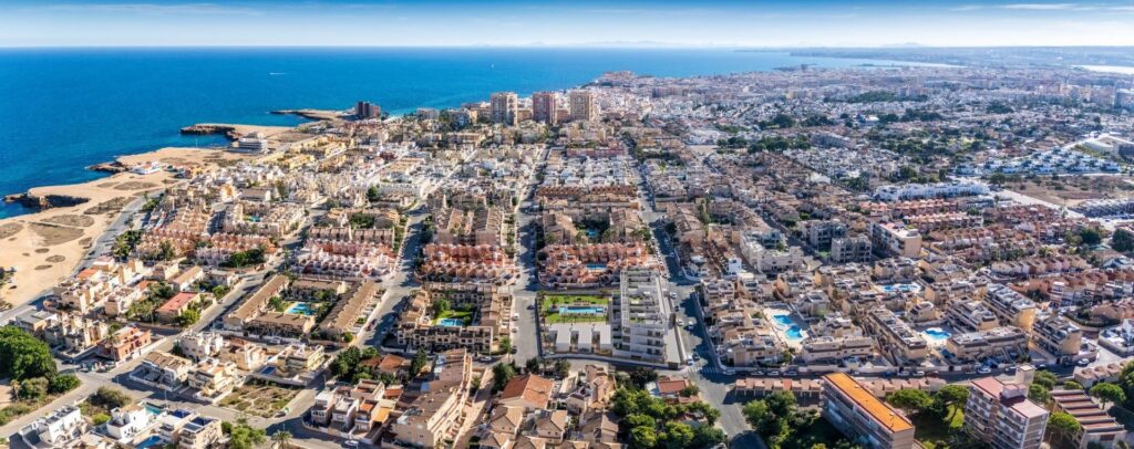 Nowe apartamenty z licencją turystyczną, 300 m od plaży w Torrevieja