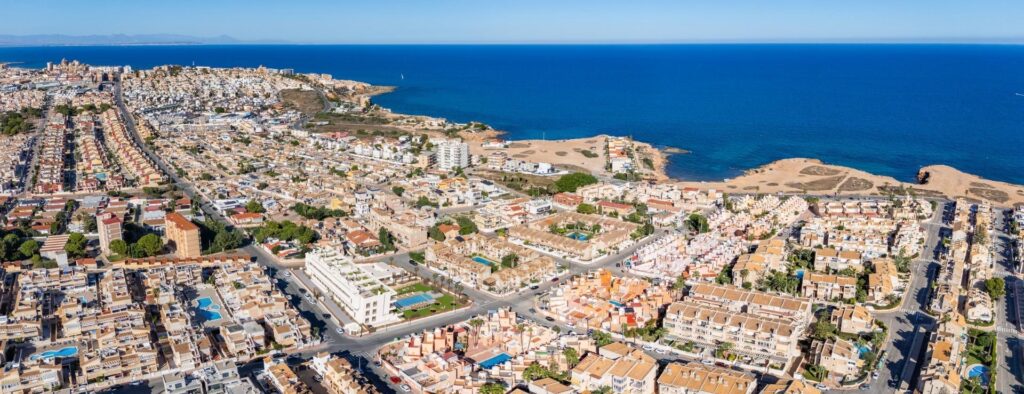 Nowe apartamenty z licencją turystyczną, 300 m od plaży w Torrevieja