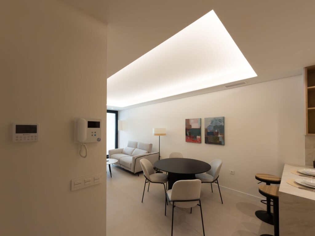 Nowe mieszkania na parterze, 300 metrów od morza w Santiago de la Ribera, Murcja