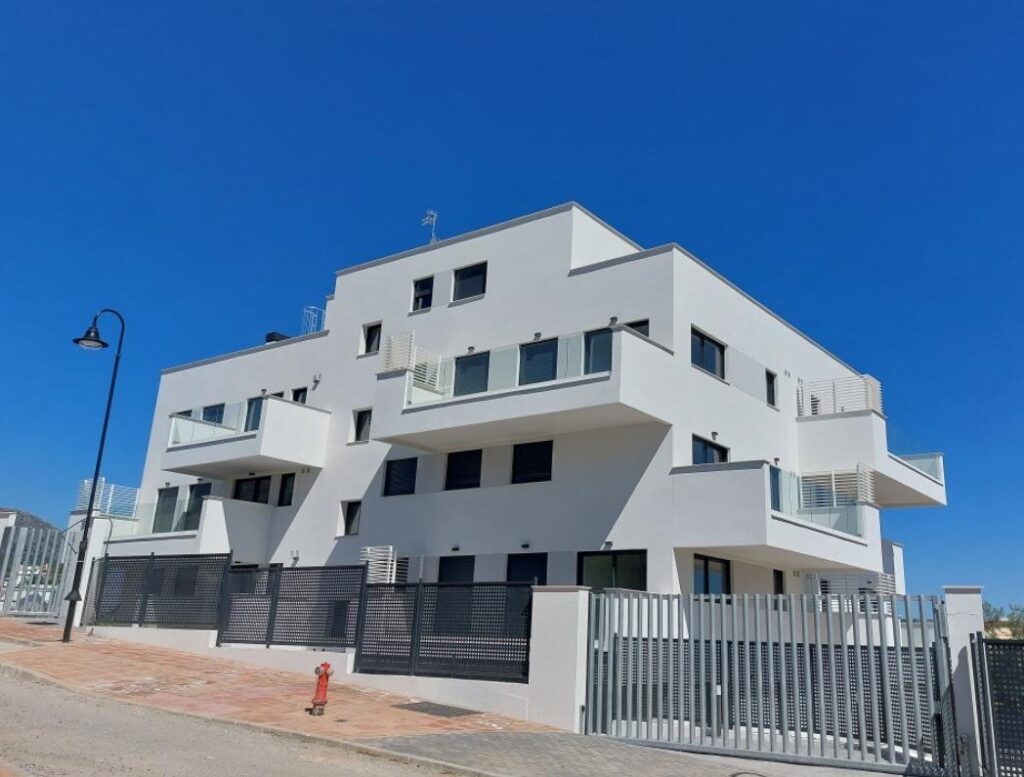 Nowe mieszkania z przestronnymi tarasami w Mijas Costa na Costa del Sol